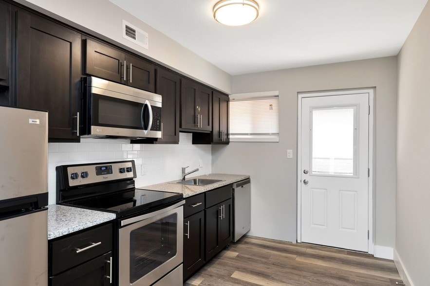 Nine4Nine Apartments 1040 E 5th St Chattanooga TN 37403 Apartment Finder