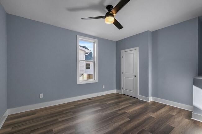 Building Photo - Four Bedroom Ranch in Elizabeth Park!