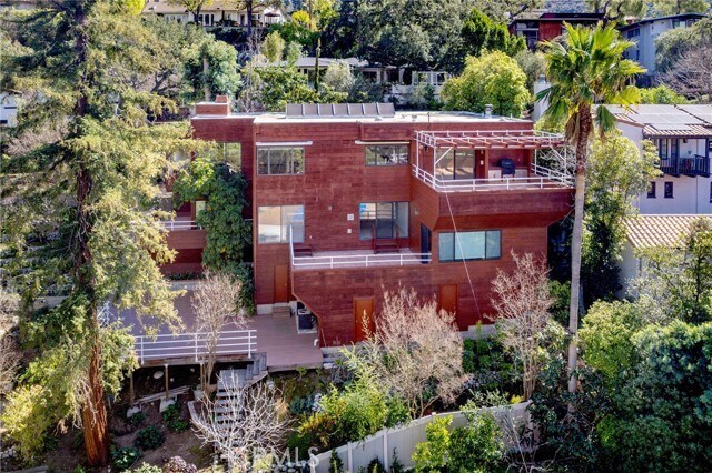 Building Photo - 3275 Buckingham Rd
