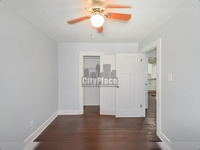 Building Photo - 1544 Spruce St
