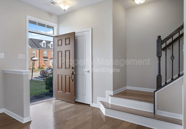 Building Photo - 11323 Sadler Walk Ln