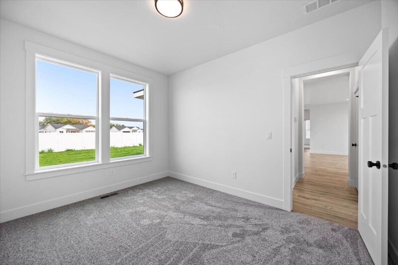 Building Photo - 2130 Justine Ct