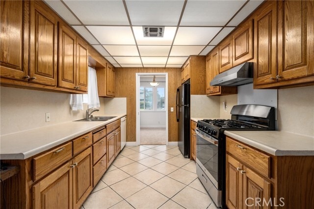 Building Photo - 1435 W Wedgewood Dr