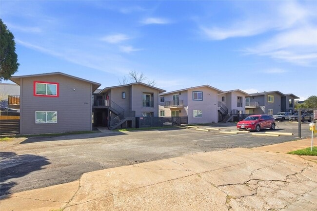 Building Photo - 2705 Windswept Cove