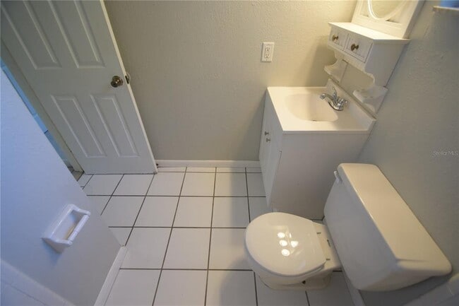 Building Photo - 2762 Gale Rose Dr