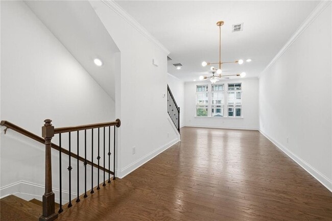 Building Photo - 2438 Figaro Dr