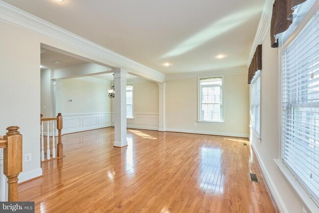 Building Photo - 21276 Hyrst Grove Terrace