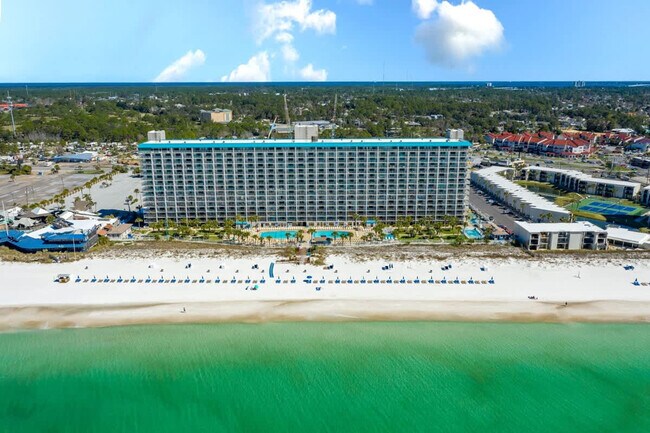 Building Photo - 8743 Thomas Dr