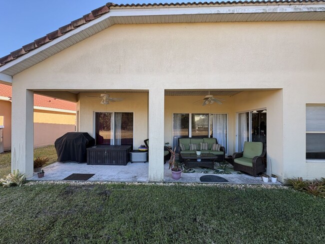 Building Photo - Florida Living Starts Here — Gated, Single-Story, Move-In Ready May 1!