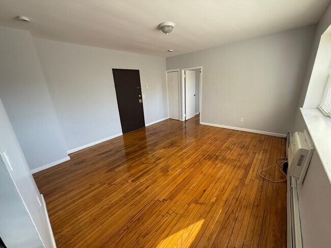 Floorplan - 824-828-832 Grove St