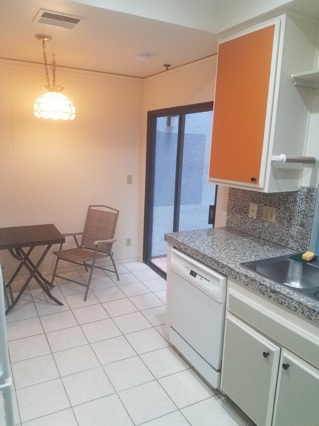 Building Photo - 311 Bora Bora Way