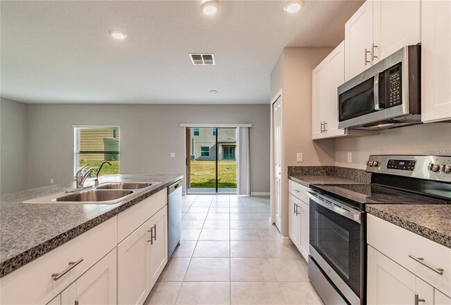 Building Photo - 4708 Summer Savory St