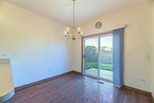 Building Photo - 1623 S Candlestick Way