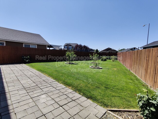 Building Photo - 502 S Florida Pl