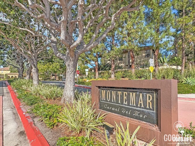 Building Photo - Modern Living with Clean Amenities