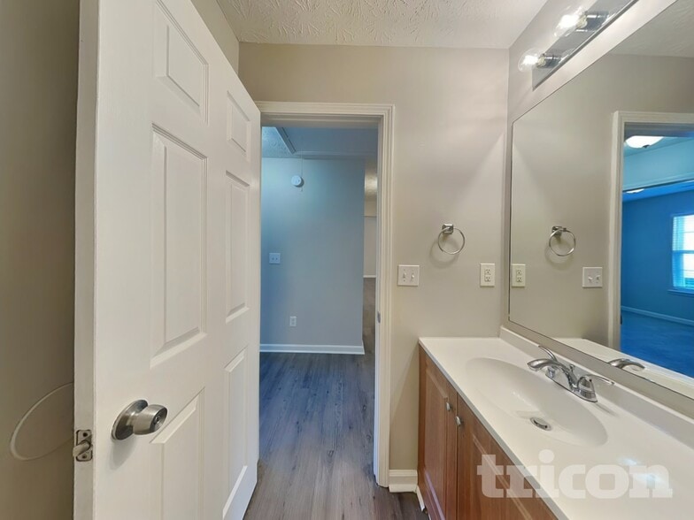 Building Photo - 4282 Marci St