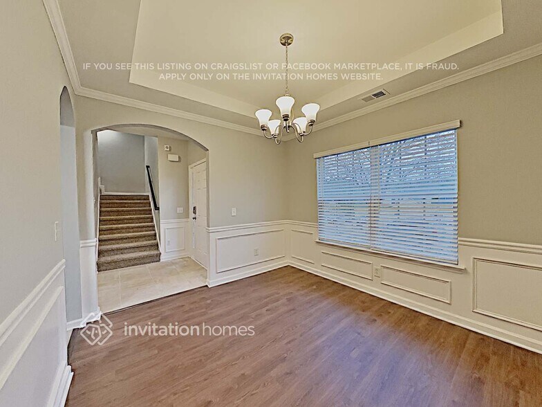 Building Photo - 38 Lilyfield Ln