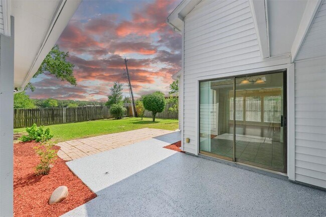 Building Photo - 3554 Ashfield Dr