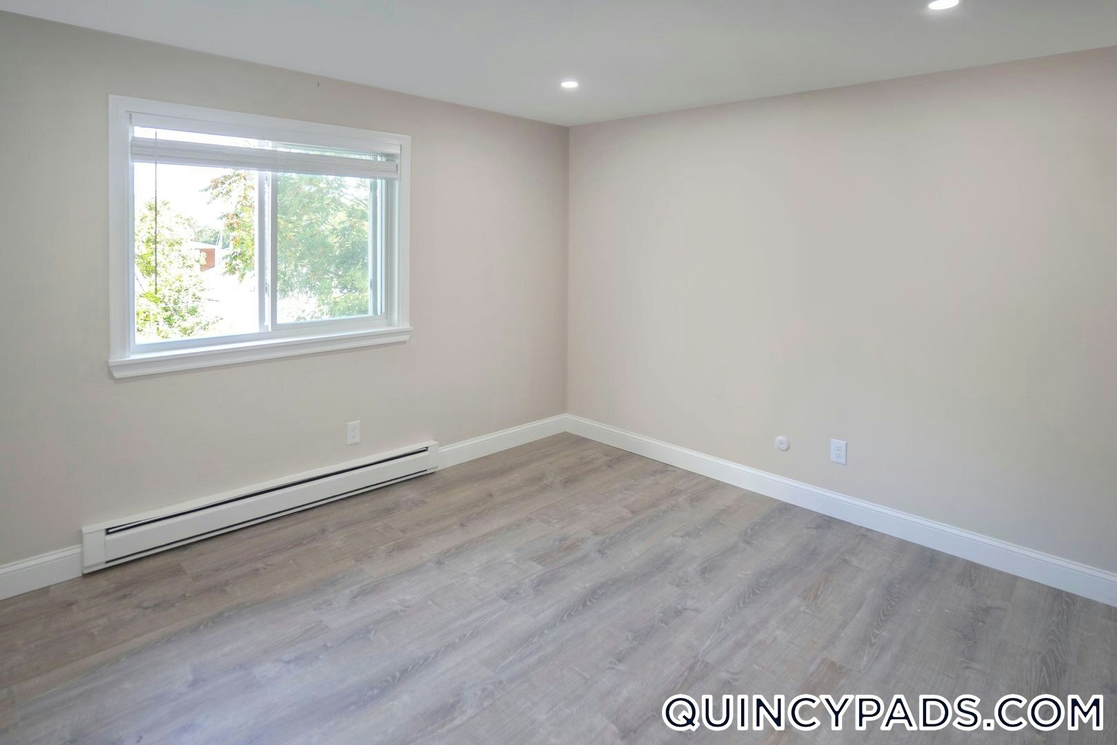 Building Photo - 40 Presidential Dr