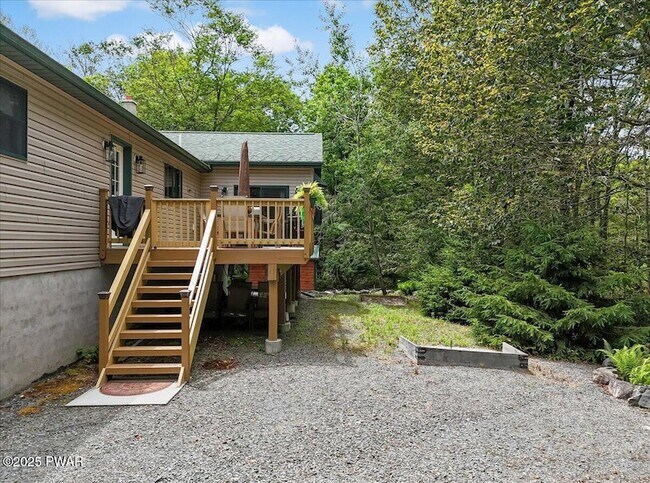 Building Photo - 134 Split Rock Rd