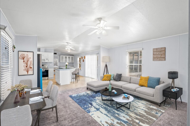 Building Photo - 12701 Paradise View Ct W