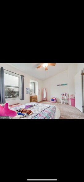 Building Photo - 15304 Gunsmith Terrace