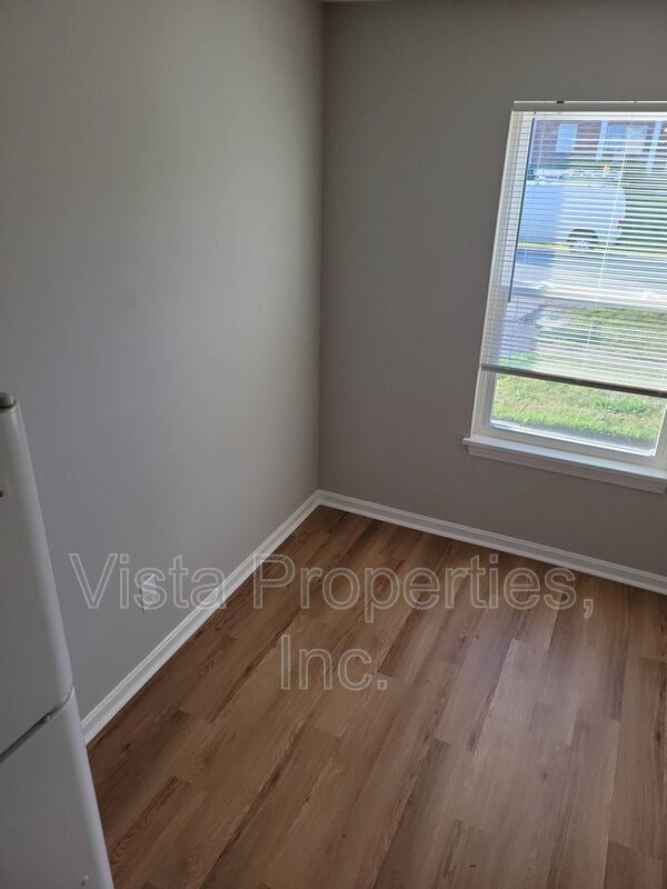 Building Photo - 4808 Saddlebrook Ln