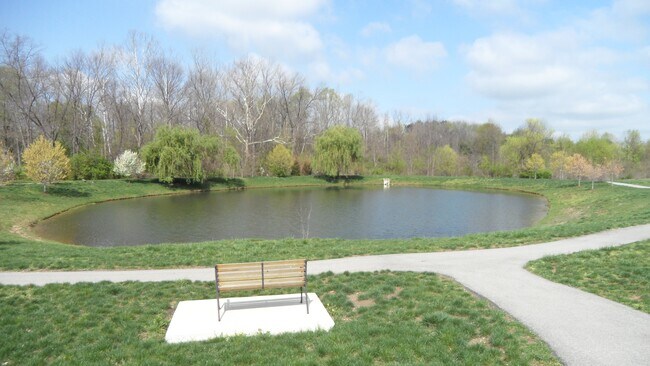 Building Photo - 8921 Hunters Creek Dr