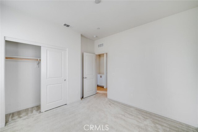 Building Photo - 582 Cultivate