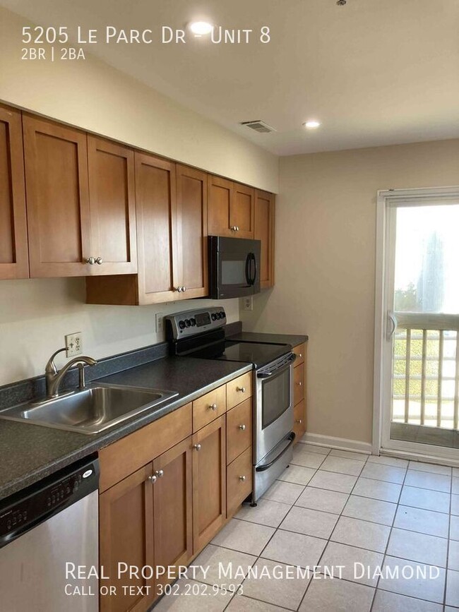 Building Photo - For Rent, $1,995.00/month. 2-bedroom, 2-ba...