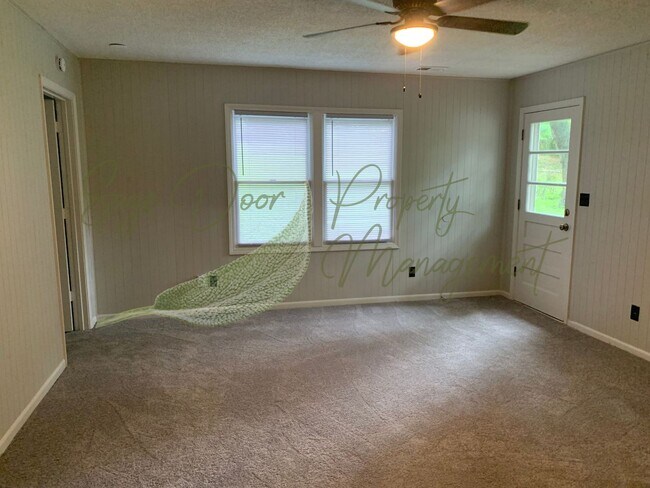 Building Photo - 3 BED HOME IN RAYTOWN!!!