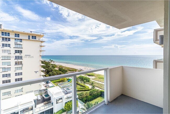 Building Photo - 9499 Collins Ave