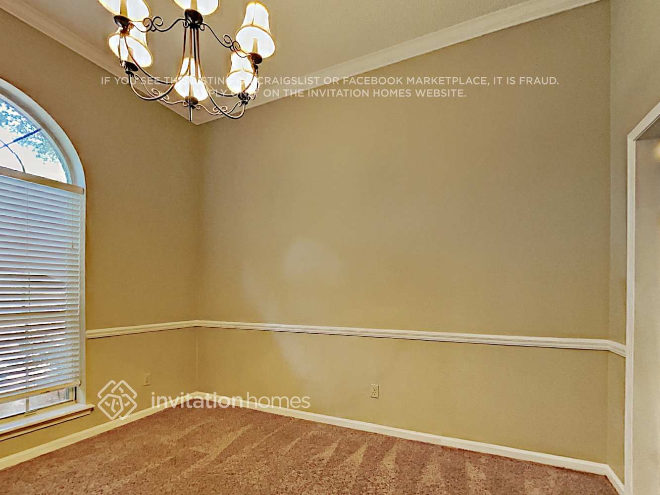 Building Photo - 11826 Clearwater Oaks Dr W