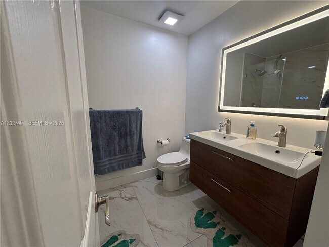 Building Photo - 10253 NW 51st Terrace