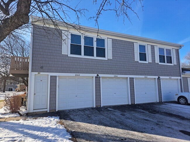 Building Photo - 1060 Newport Harbor