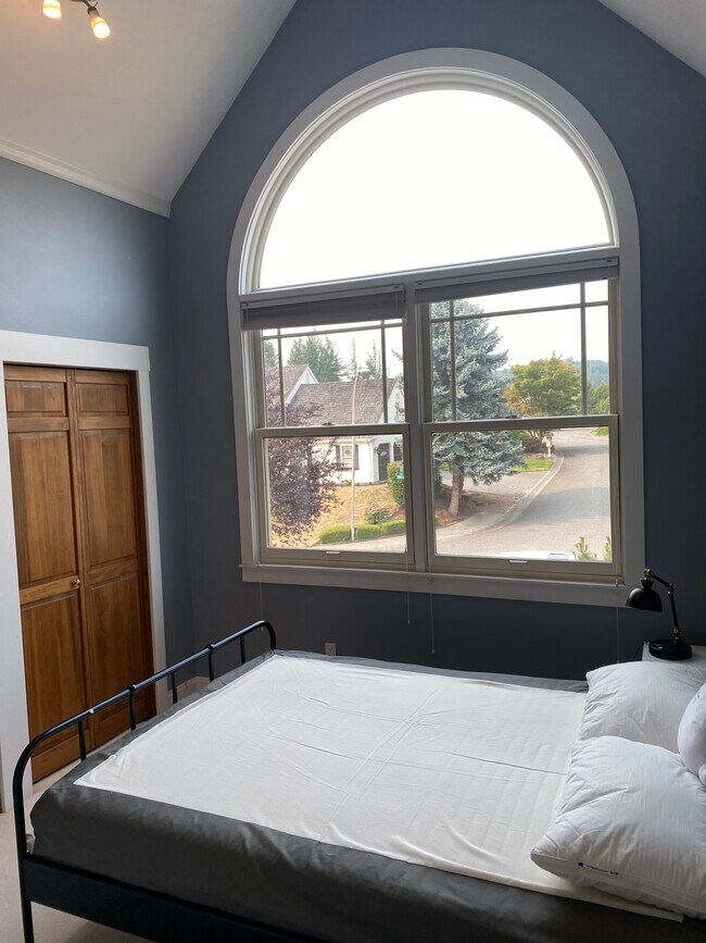 Building Photo - 4628 175th Ave SE