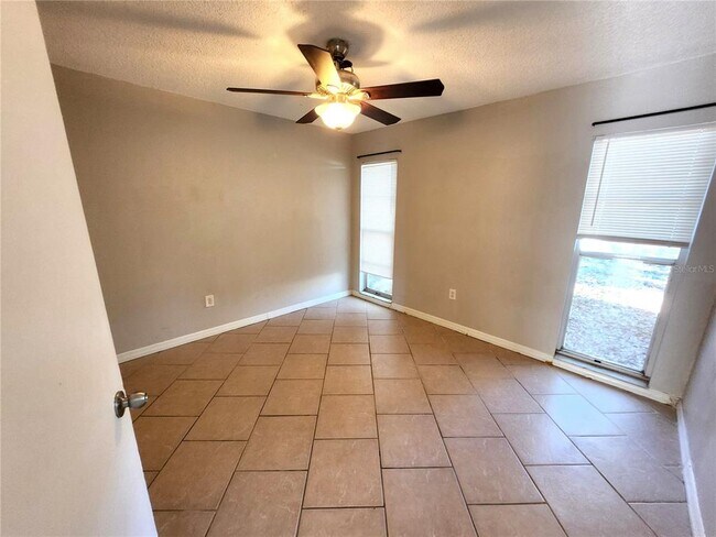 Building Photo - 7321 Exemplar Dr