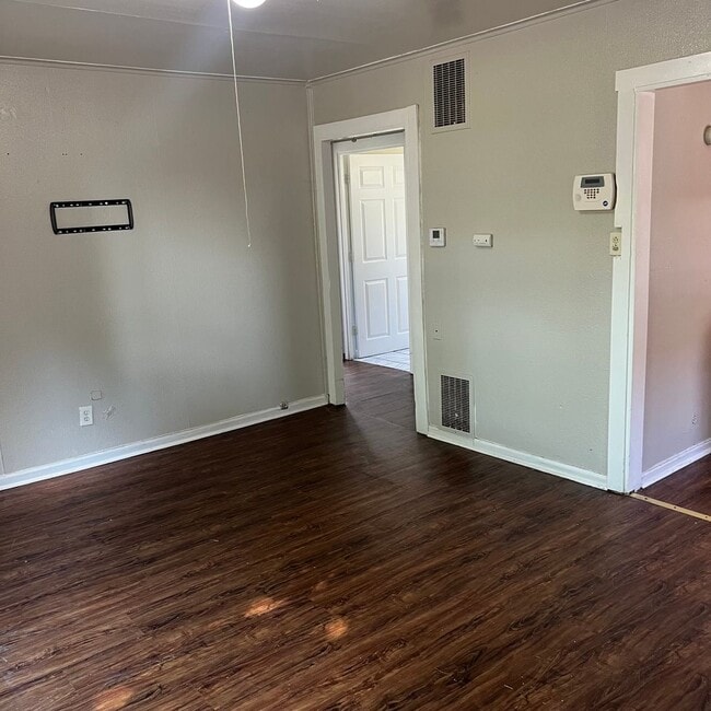 Building Photo - 4230 N 53rd St