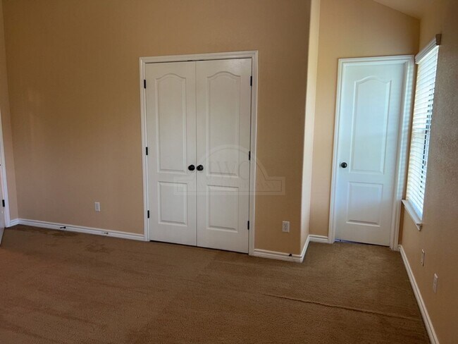 Building Photo - 4905 Autumn Valley Dr
