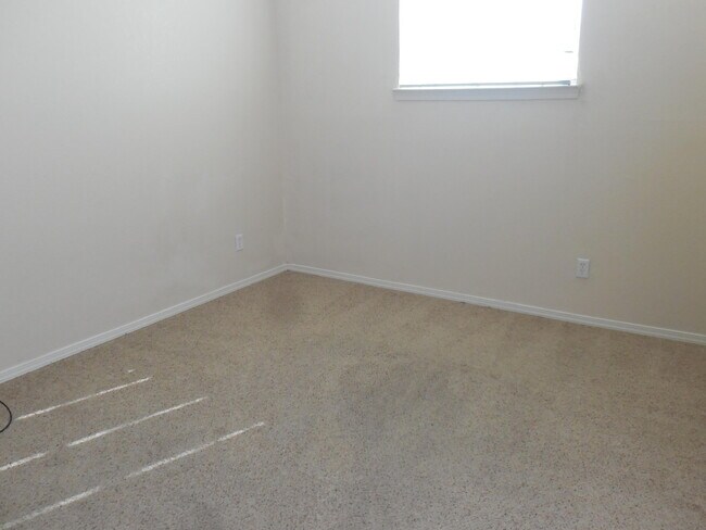 Building Photo - 11232 Whitey Ford St