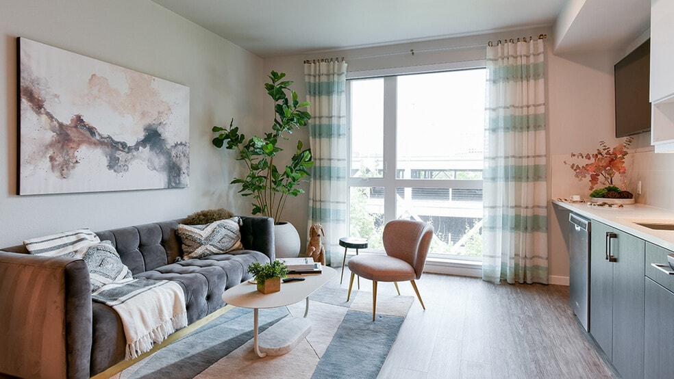 Stunning living areas with tall ceilings - Modera San Pedro Square