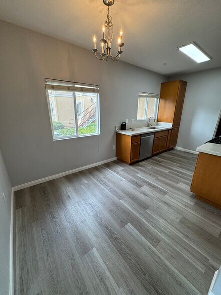 Building Photo - 9728 Marilla Dr