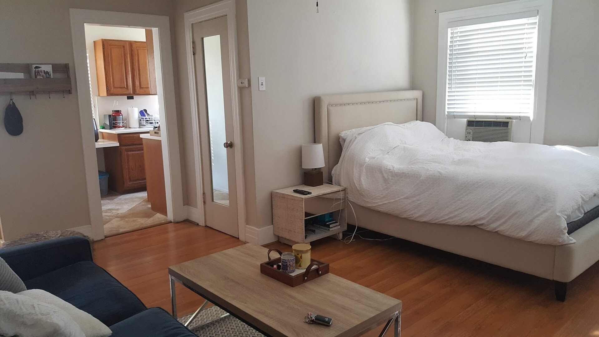 Building Photo - 3400 E 2nd St