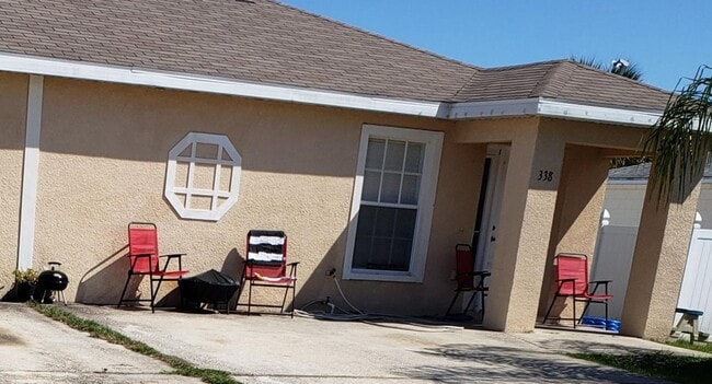 Building Photo - Beautiful Home