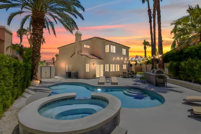 Backyard - 40605 Ventana Ct