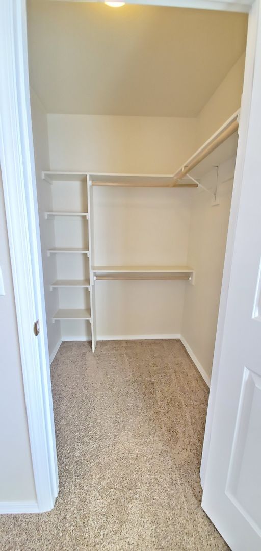 Building Photo - 674 Saratoga Dr