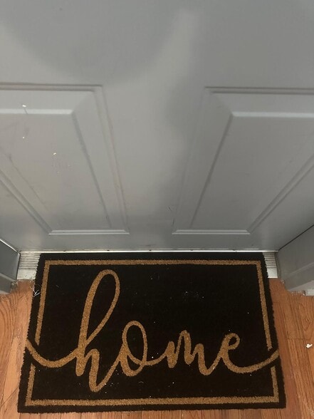 WELCOME HOME! - 1426 Madison Ave