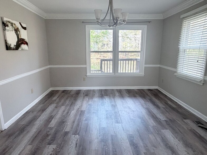 Building Photo - 9073 Carroll Manor Dr