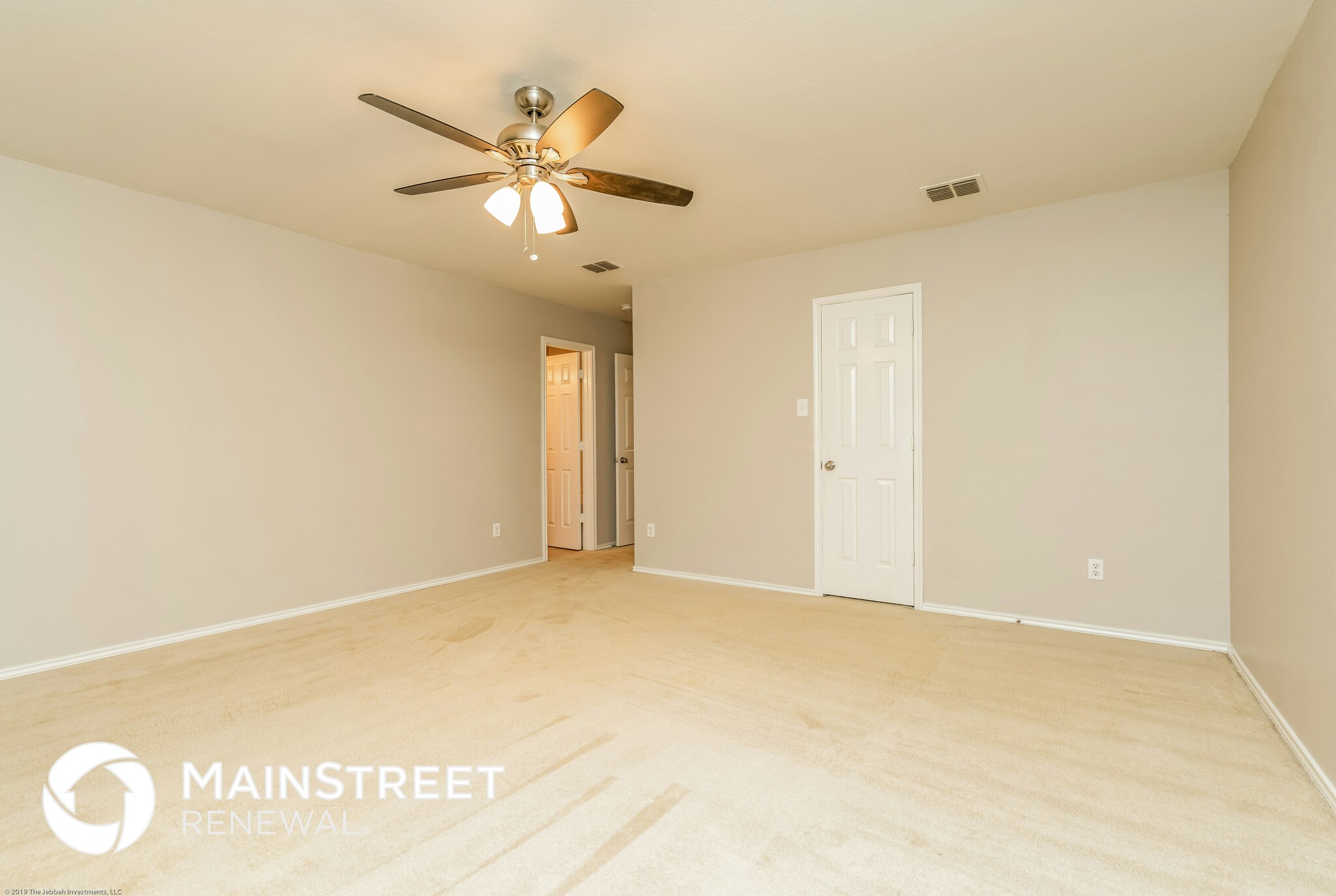 Building Photo - 8406 River Bluffs Dr