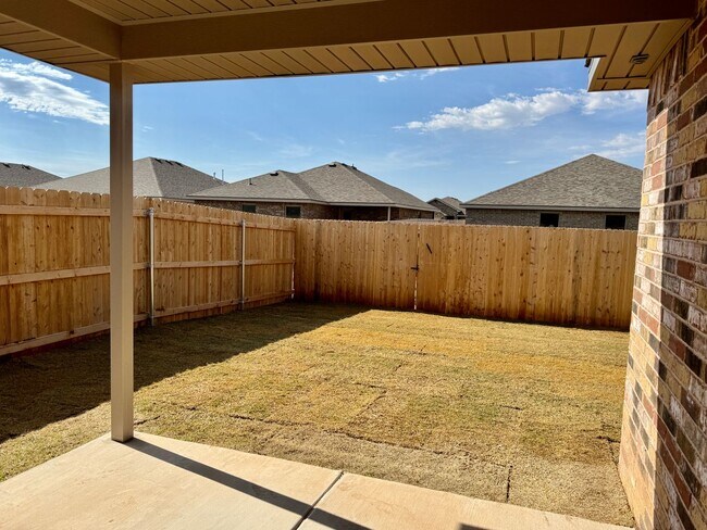 Building Photo - Newer Build in Frenship District! Beautiful 3/2/2 with Fridge and Sprinkler System!